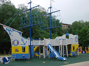 Уличные игровые комплексы